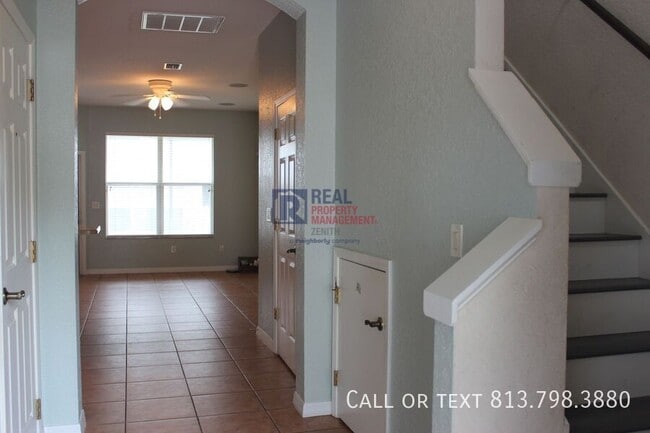 Photo - 1415 Summergate Dr