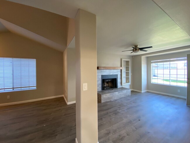 Photo - 2333 W Garden Dr Unit 2333