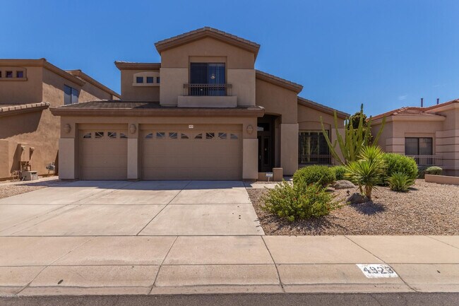 Photo - 4823 E Estevan Rd