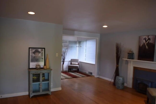 Photo - Charming Home in the Heart of Magnolia