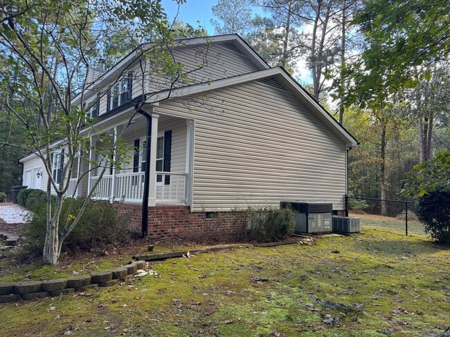 Photo - 3BR/2.5BA Home on 1 Acre in Spring Lake