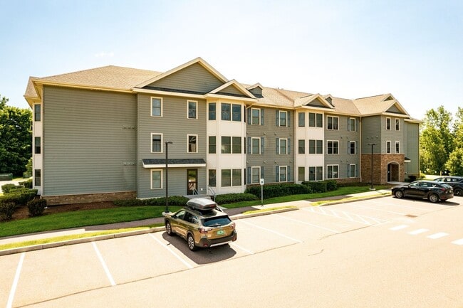 Photo - Top Floor PET FREE 1 Bedroom Apartment Unit 305 (Bldg 369)