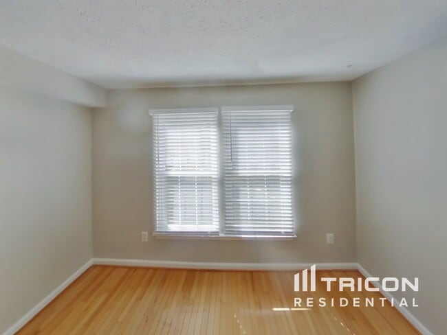 Photo - 9851 Bayline Cir