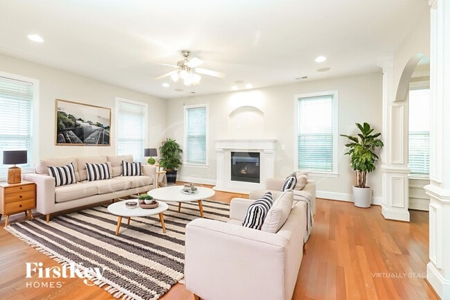 Photo - 3310 Lucy Dr