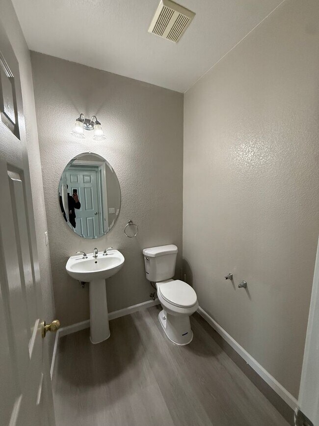 Photo - 4 Bed| 2.5 Bath | 2090 SF | Two Story | Tenant pays $175 monthly for WS&G