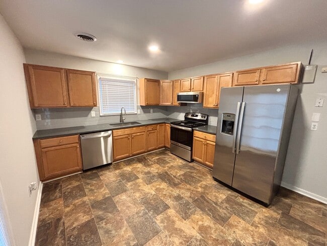 Photo - 4317 Laurel Oak Rd