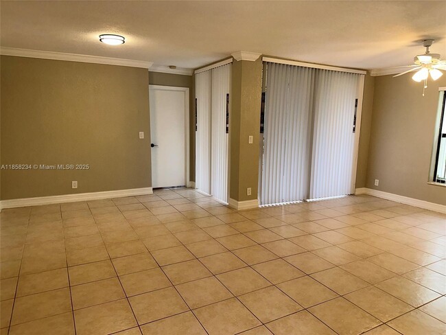 Photo - 3892 Coral Tree Cir Unit 3892