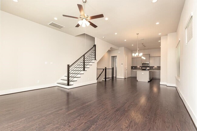 Photo - 5836 E Post Oak Ln