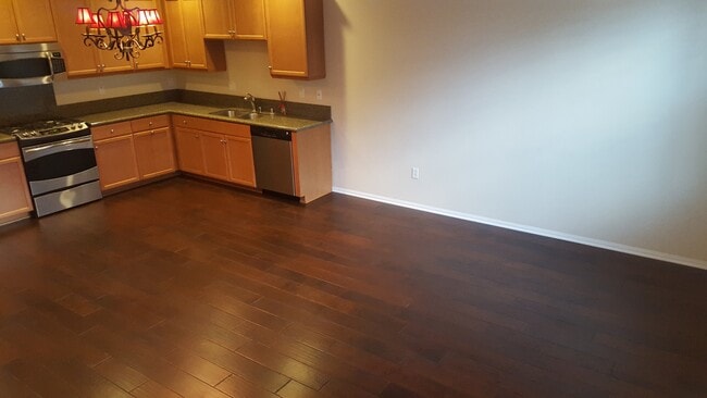 Photo - 10622 Golden Willow Trail