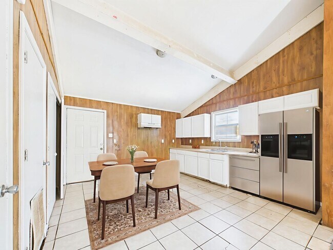 Photo - Three Bedroom Rental Home in Lafayette!