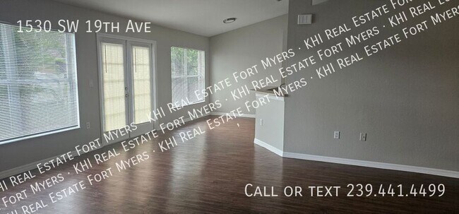 Photo - 1530 SW 19th Ave
