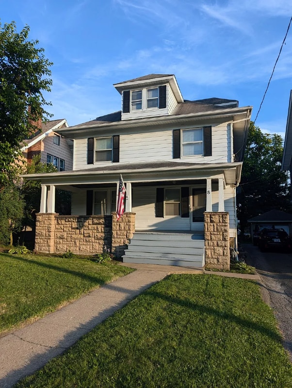 Photo - 8 E Moody Ave House