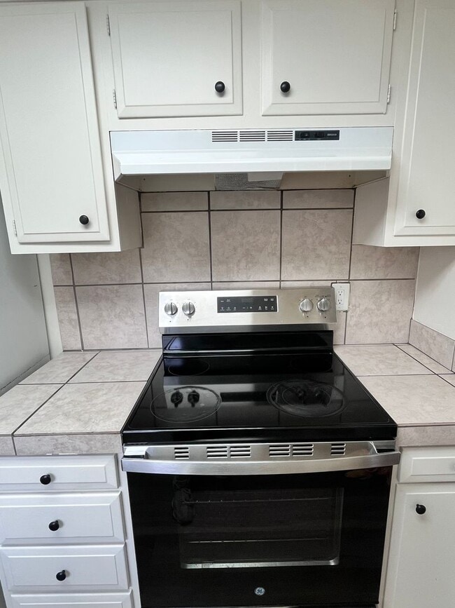 Photo - 2035 Mount Olive Dr