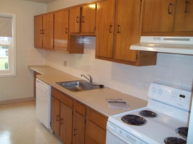 Photo - Colony House Apartments