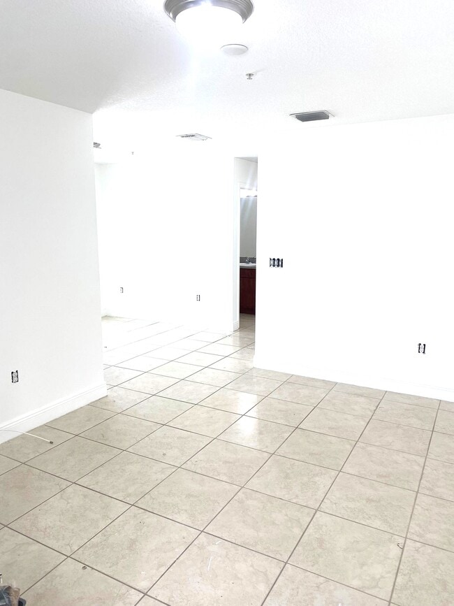 Palm West Apartments