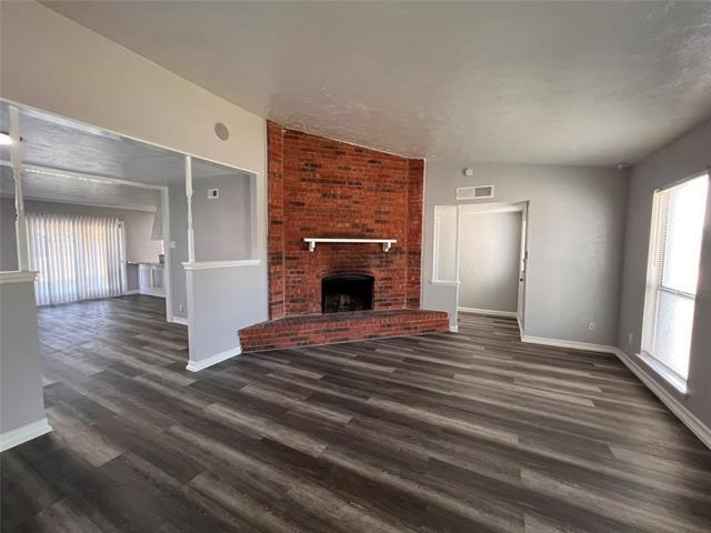 Photo - 8506 Woodside Rd