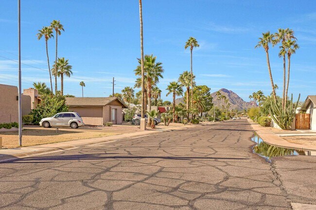 Photo - 7949 E Luke Ln