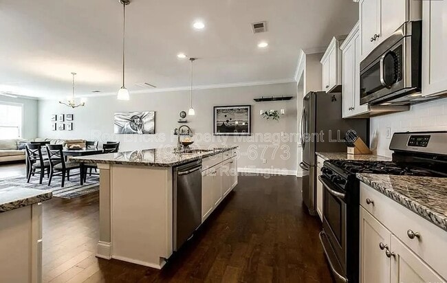 Photo - 1410 Bramblewood Dr