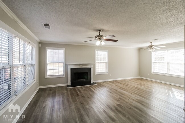 Photo - 1740 Jessica Ct