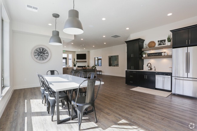 Sandyplace Apartment Homes
