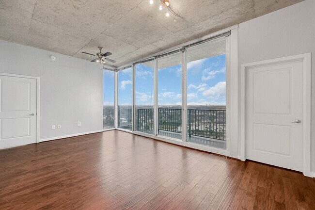 Photo - 5925 Almeda Rd Unit 11501