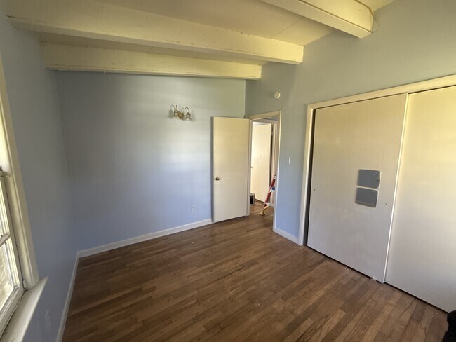 Photo - 1009 Hampton St NW