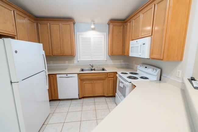 Photo - 6533 Iron Liege Trail