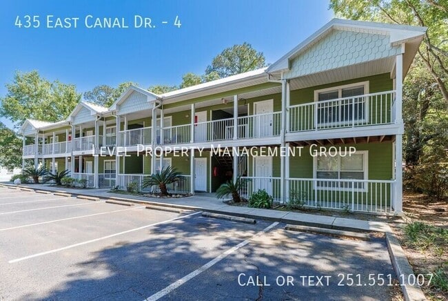 435 E Canal Dr Unit 4