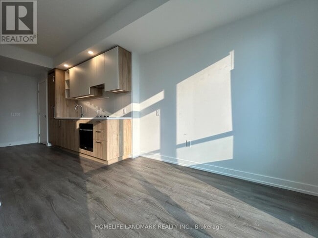 Photo - 21 Meadowdale Rd Unit 803