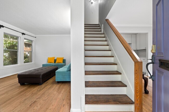 Photo - 4018 Blue Bonnet Blvd Unit A