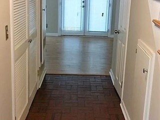 Sala - 2005 Rexford Rd