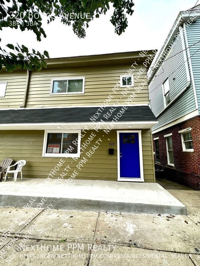 Photo - 320 Boggs Ave