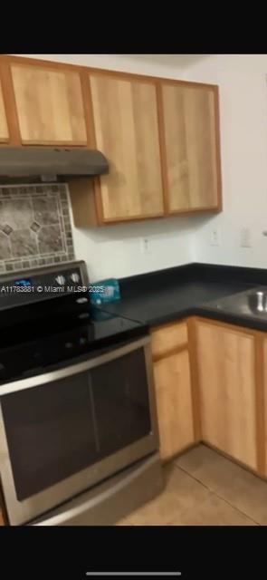 Photo - 2050 NE 167th St Townhome