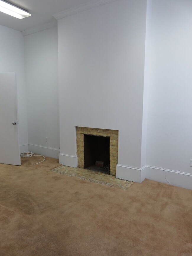 Photo - 1205 Locust St Unit Commercial Office - BR