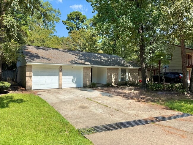 16 Rock Pine Ct