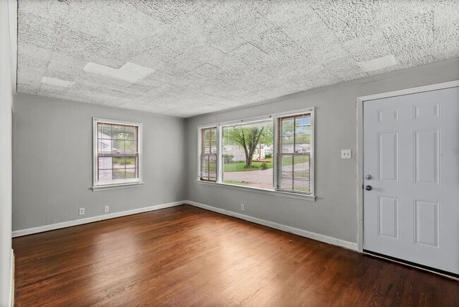 Photo - 10347 Ewell Dr