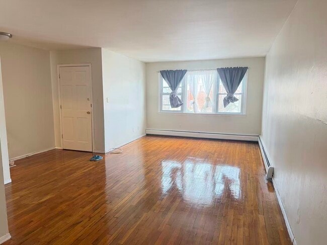 Building Photo - 21262 16th Ave