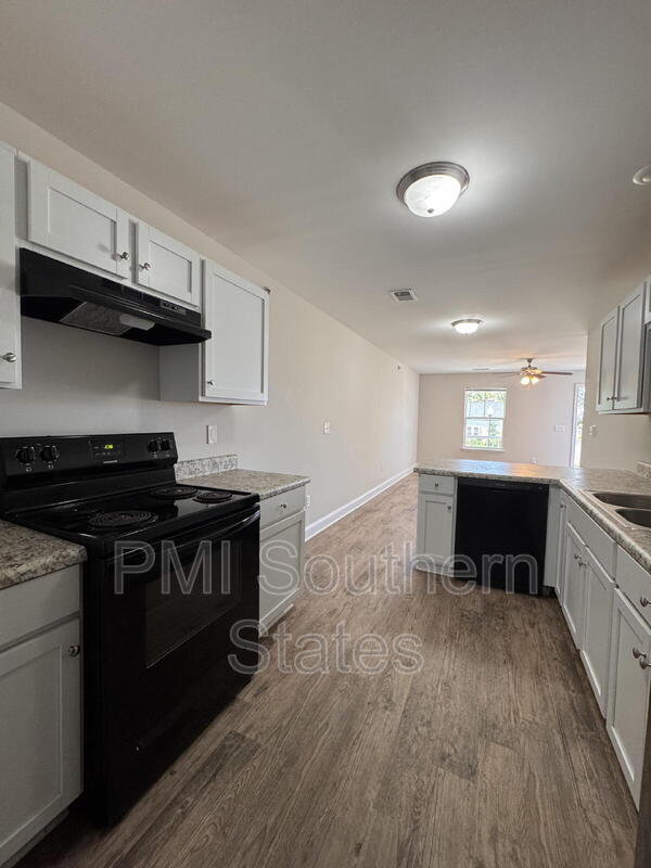 Photo - 200 Walnut Hill Dr Unidad A