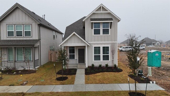 Photo - 140 Hartson Dr