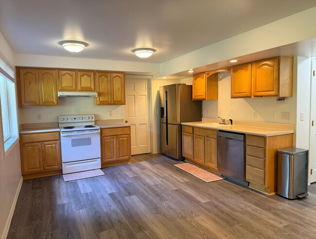 18016 159th Ave NE