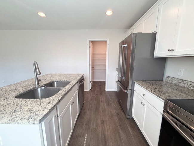 Photo - Four Bedroom Home in Heritage New Riverside!