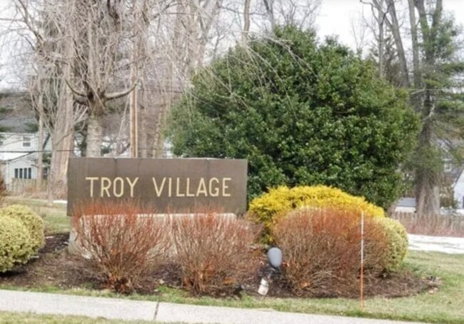 Photo - 21 Troy Dr Unit 21 A