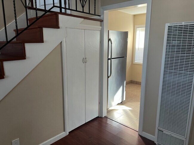 Photo - 22655 4th St