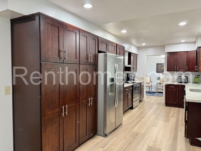 Photo - 17540 Hada Dr