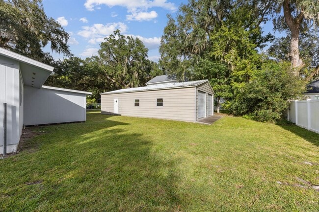 Photo - Renovated 3/2 on Amelia Island’s South End + HUGE Garage