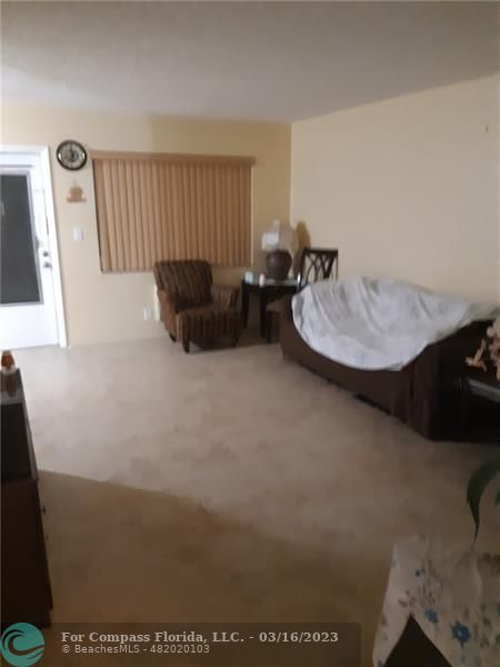 Photo - 2100 NE 51st Ct