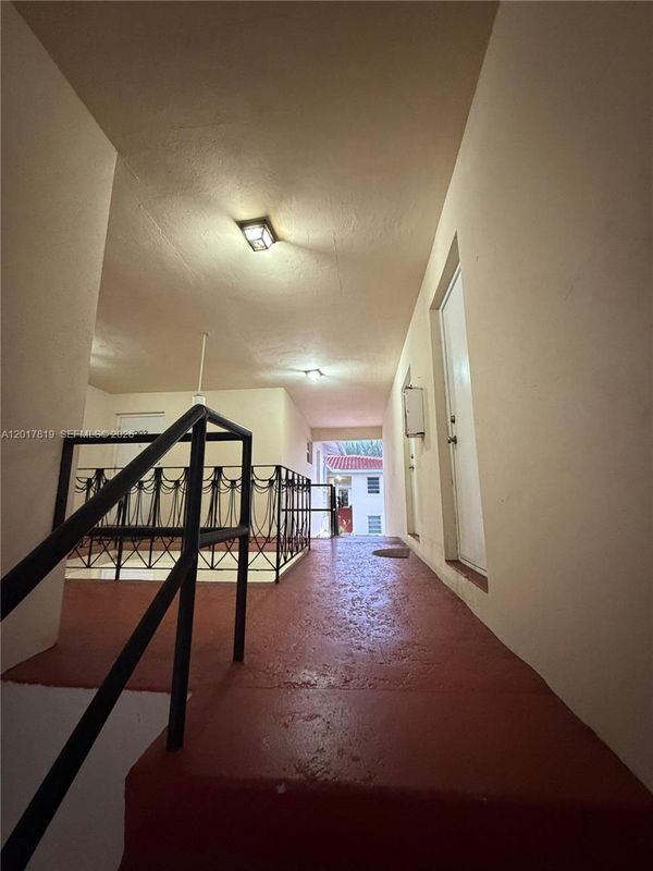 Photo - 2591 NE 55th Ct Unit 202