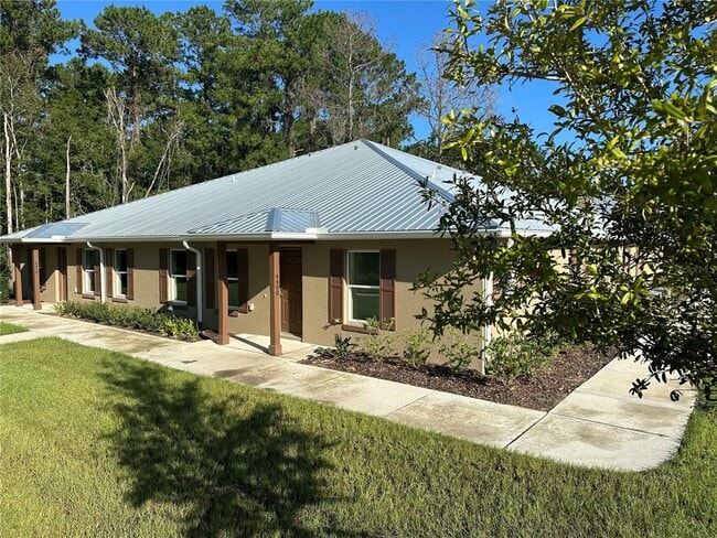 Building Photo - 4400 NW 74th Terrace Rental