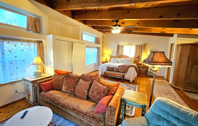 Photo - 409 La Joya Rd Unit B