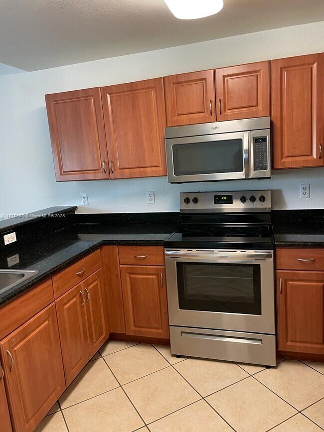 Photo - 11202 NW 83rd St Unit 207